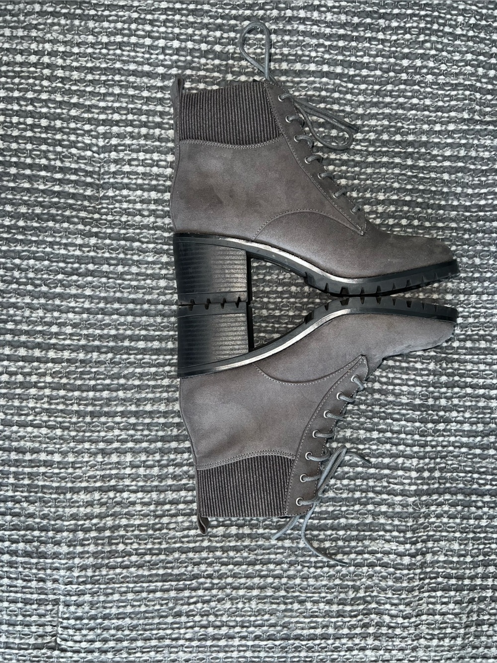 Women’s Gray Suede Lace-Up/Side Zip Block Heel Ankle Boots - Picture 7 of 8